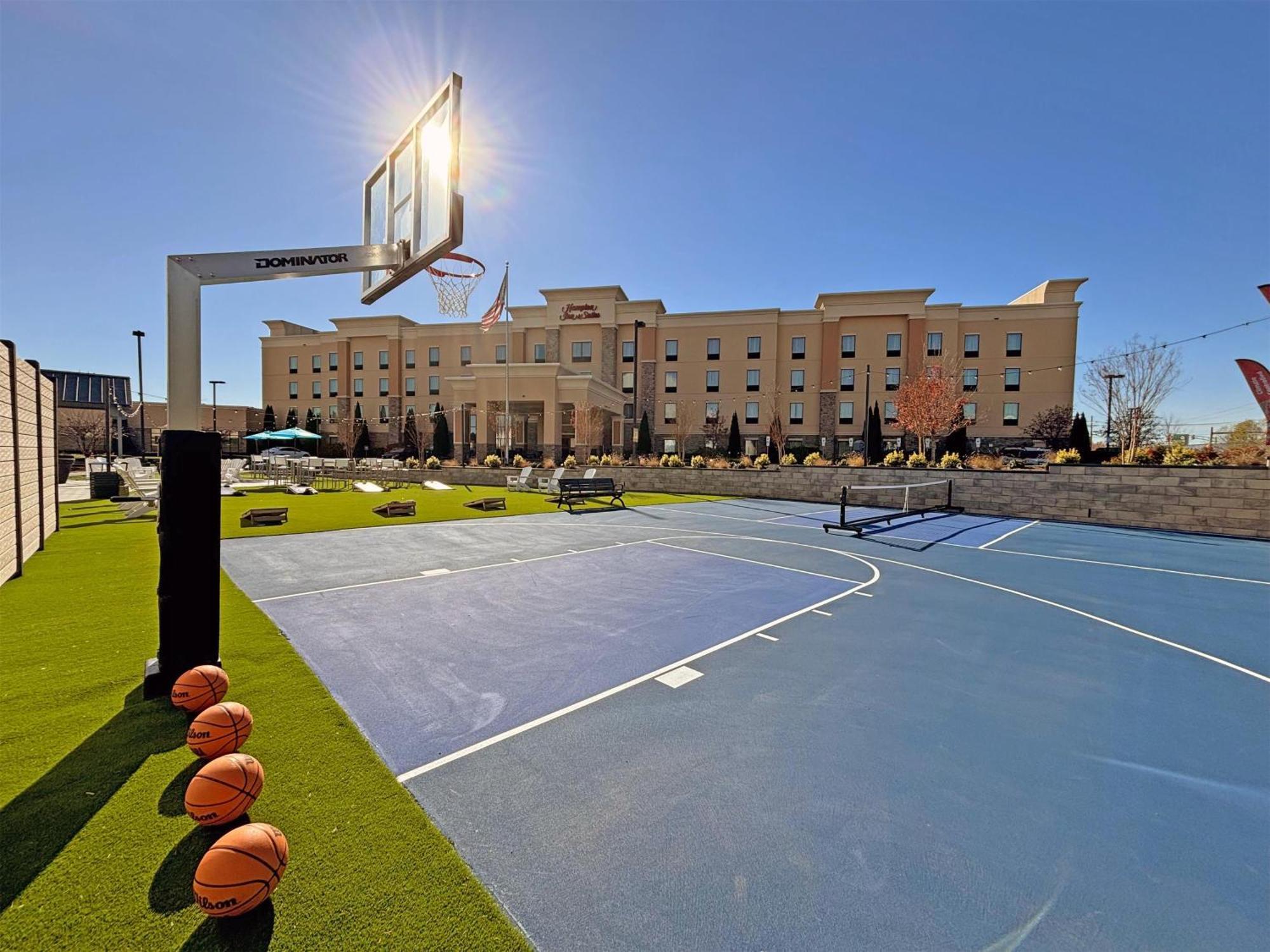 Hotel Hampton And